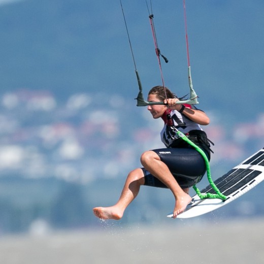Kiten-7681.jpg   Kiten am Neusiedlersee
Foto: © Sedlmayr - s8-foto.de