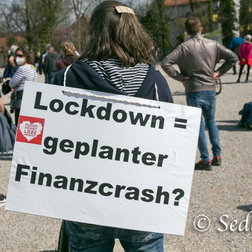 20210410-unbenannt-2-70GÖNSE JPG.jpg   Corona - Demo in Dachau auf der Ludwig-Thoma-Wiese  - Foto:© Johann Sedlmayr  s8-foto.de