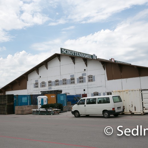 Oktoberfestaufbau 2022-2561.jpg   Oktoberfest 2022 - Aufbau der Bierzelte