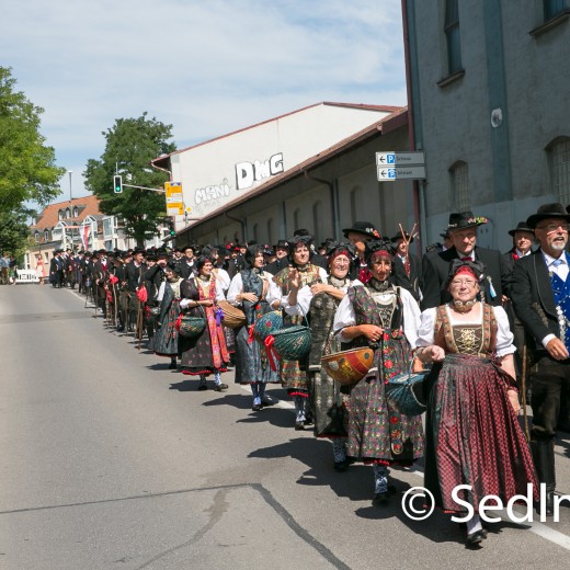 Volksfesteinzug 2022-2601.jpg   Dachauer Volksfest 2022
Einzug vom Rathaus zum Volksfest