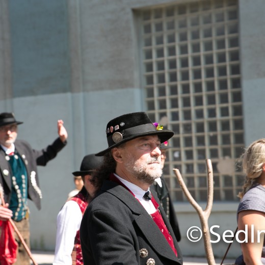 Volksfesteinzug 2022-2666.jpg   Volksfesteinzug vom Rathaus zur Thomawiese