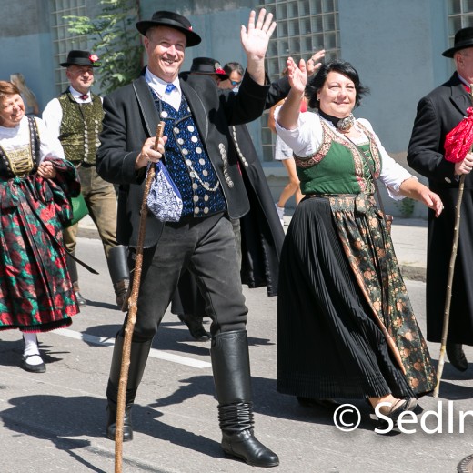 Volksfesteinzug 2022-2669.jpg   Dachauer Volksfest 2022
Einzug vom Rathaus zum Volksfest