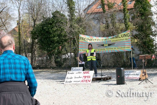 20210511-unbenannt-2-9Demo JPG.jpg   klick - Zur Bildergalierie